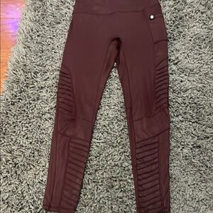 X by gottex Yoga Burgundy Leggings